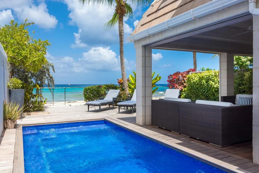 3 Bedrooms Villa Rental in Saint James, Barbados