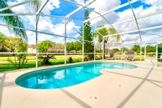  Beautiful home with own pool close to Disney. (Ref 34)