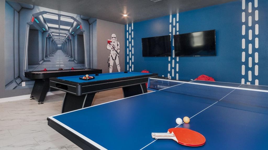 6 Bedrooms House Rental in Orlando, Florida