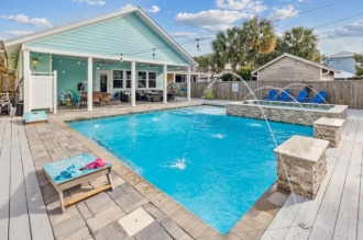 House rental in Crystal Beach, Florida