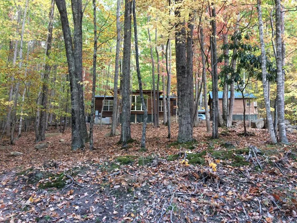 2 Bedrooms Cabin Rental in Beech Mountain, North Carolina