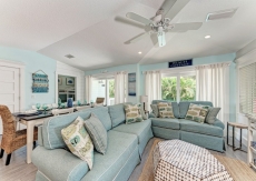 Turtle' s Bay. 3 King bedroom and Bunk room for 4 private pool, bikes &