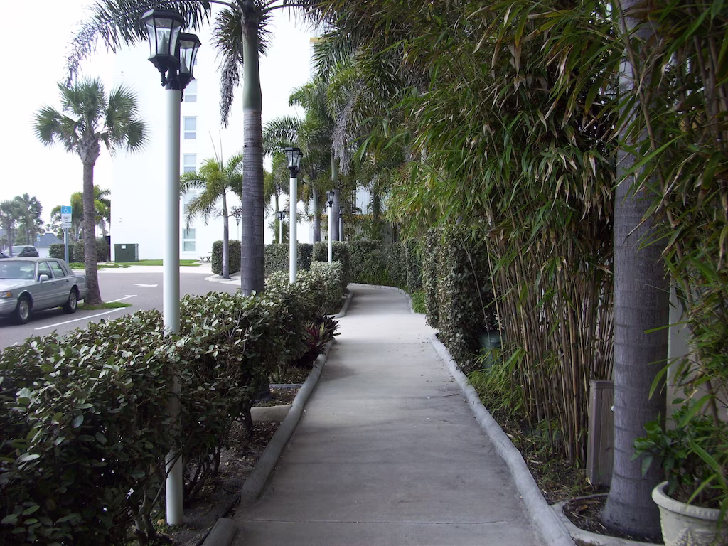 OCEANFRONT 3BR 3BTH New Smyrna BEACH