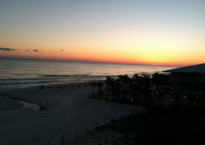 Luxury, Quiet Beach Front Condo at Seachase, Near Pier Park, Free Beach Setup