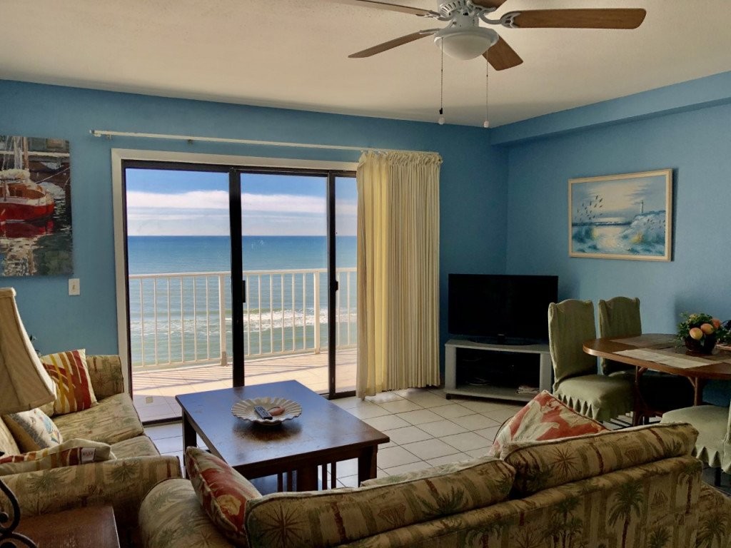 1 Bedroom Beachfront Condo Rental in Panama City Beach, Florida Hot