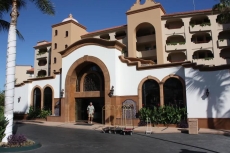 Ground Floor, Oceanview And Oceanfront