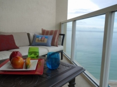 *****PAMPER Yourself!!! LUXURIOUS BEACHFRONT Condo*****Rental Lic # STR 00154
