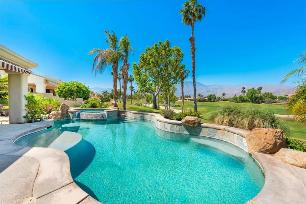 4 Bedrooms House Rental in La Quinta, California