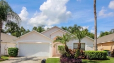 Spacious 3 Bed, 2 Bath villa