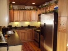 Full service kitchen with stainless steel appliances for homestyle cooking