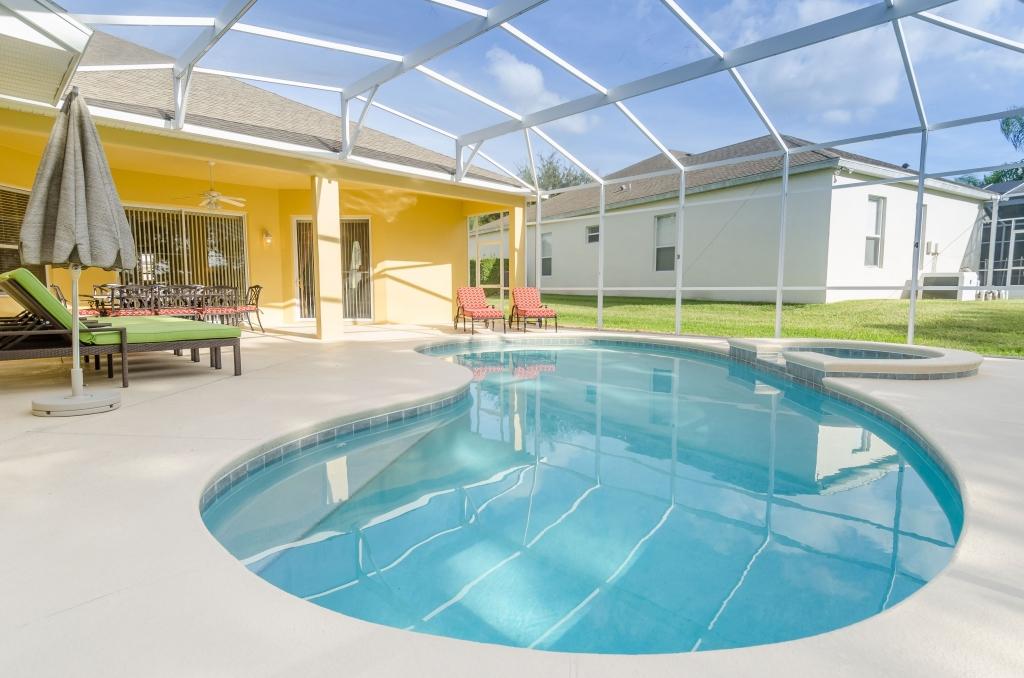 5 Bedrooms House Rental in Davenport, Florida