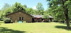 Amos's Willow Bend Stone Cottage