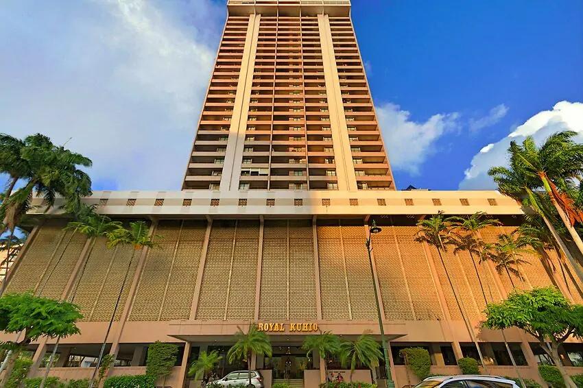 2 Bedrooms Condo Rental in Honolulu, Hawaii