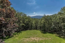 Roundhead Mountain Lodge