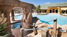 4 Bedroom Townhome with Pool, Paradise Palms resort, more available options as well...