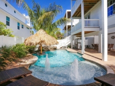 Paradise Beach House. 6 bed 6 5 bath Heated Pool Spa Walk to the beach and