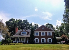 Riverfront Mountain View Haven