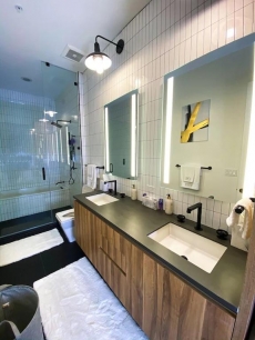 MODERN 3 BEDROOM PENTHOUSE IN MIAMI