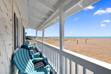 1007 E Balboa 10 · On the sand, dream vacation! Walk to everything!10