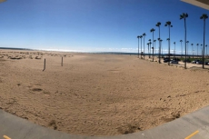 1007 E Balboa 10 · On the sand, dream vacation! Walk to everything!10