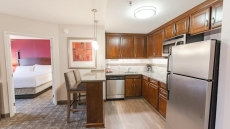 Pool. Free Breakfast. Gym. Near Wrightsville Beach + Perfect for Groups!