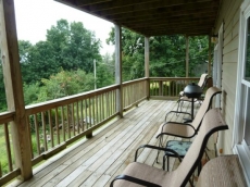 Mountain Roots Lodging