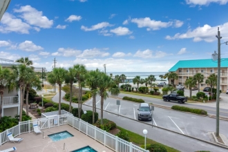 Condo rental in Crystal Beach, Florida