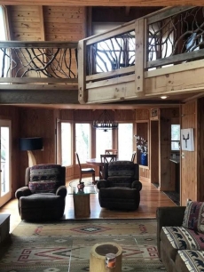 Incredible Mountin Lodge Retreat with Spectacular Views in Lake Arrowhead.