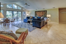 20 Haul Away - 4 Bedroom 4 Bath Home on Golf Course - Jackie's Beach House