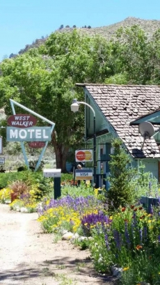 WWM 9 · CAdventure Base to explore The Easter Sierras WWM9