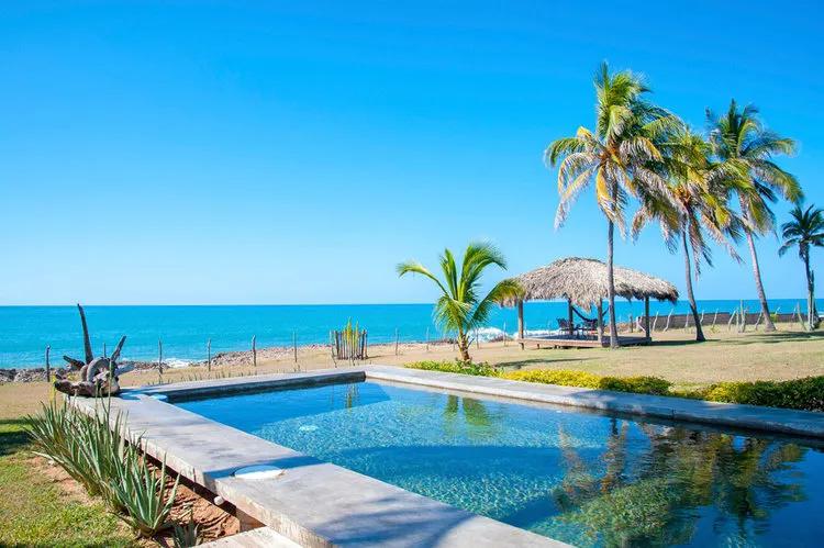 Best 5 Vacation Rentals in Jamaica: Villas, Houses, and Homes - RentByHost.Com