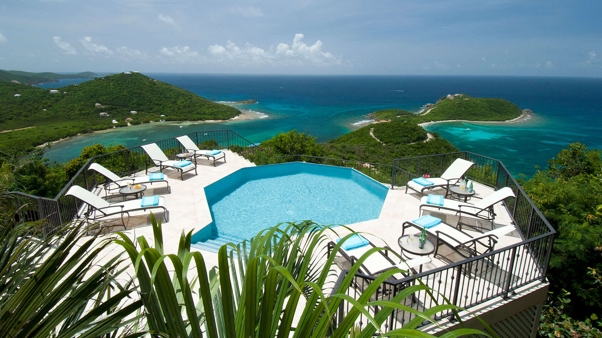 Top 5 Outstanding Vacation Rentals in Bahamas Caribbean - RentByHost